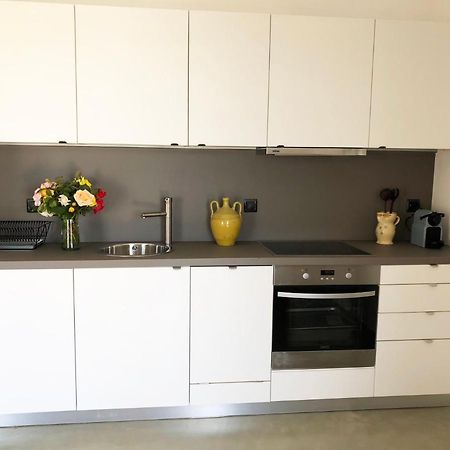 Theros Apartments 2 Милопотас Екстериор снимка